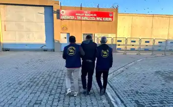 Firari Dolandırıcı Gaziantep'te Yakalandı