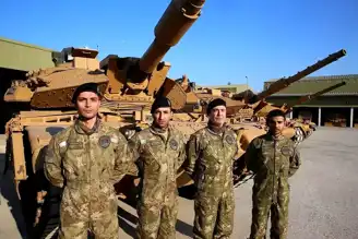 Siyah Bere: Dünyanın İlk Tank Dizisi TRT'de!