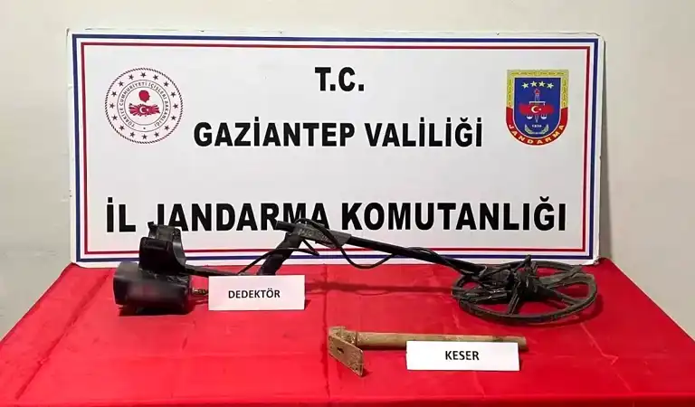 Gaziantep'te Kaçak Define Kazıcısı Yakalandı