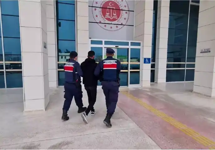 Siber Dolandırıcılık Şüphelileri Yakalandı