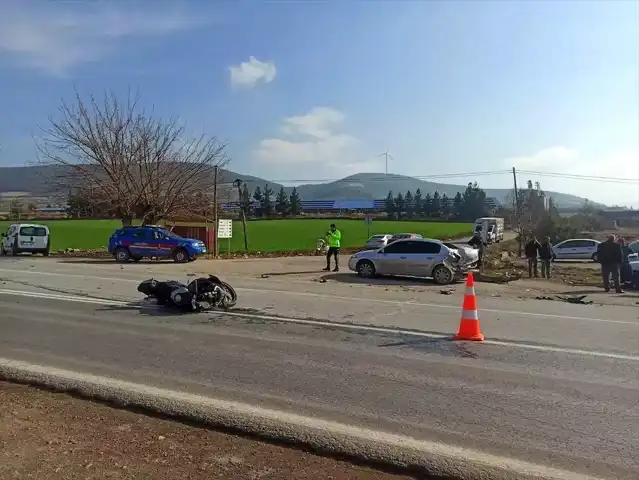 Nurdağı'nda İki Trafik Kazası, 2 Yaralı